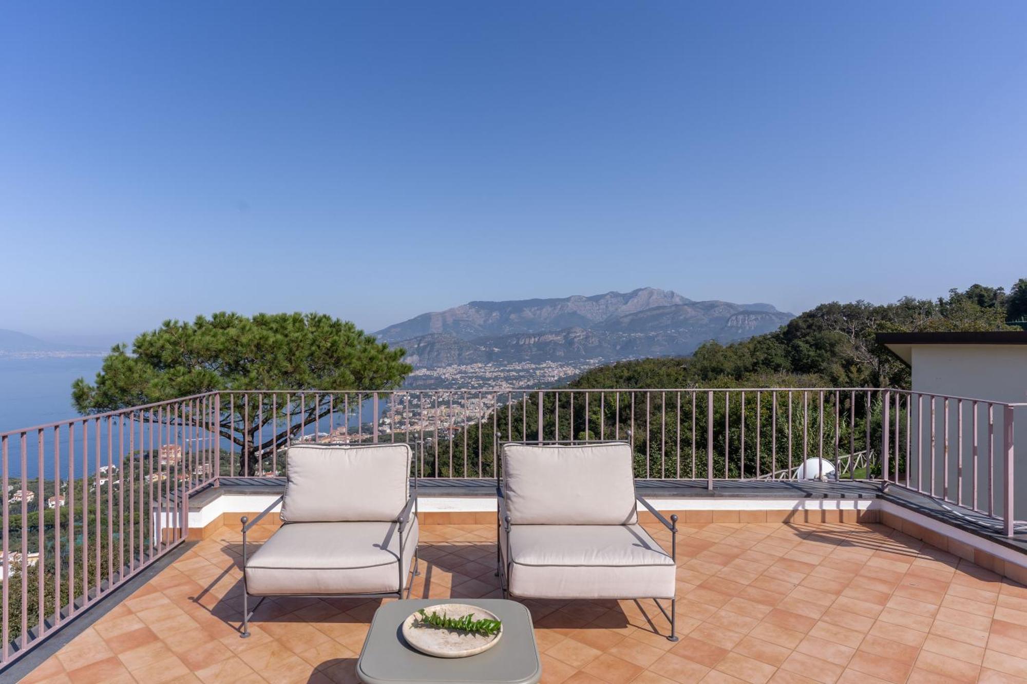 Villa Giulia Boutique Views Pool And Guest Services Sorrento Eksteriør bilde